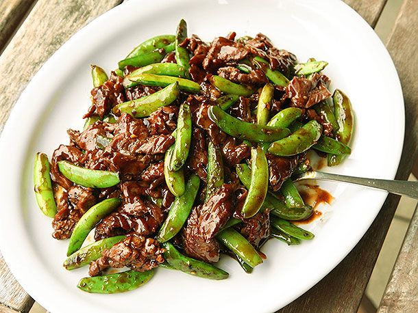 Skirt Steak & Snap Peas Stir-Fry with Oyster Sauce