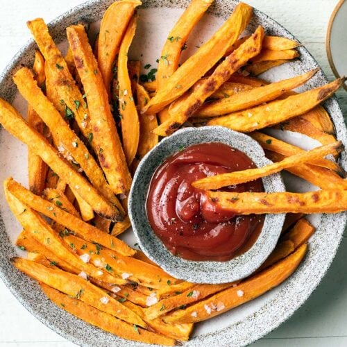 Perfectly Crispy Oven-Baked Sweet Potato Fries Mastering the Crunch