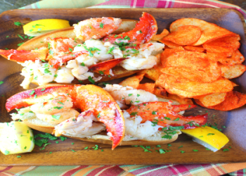 Decadent Buttery Lobster Rolls