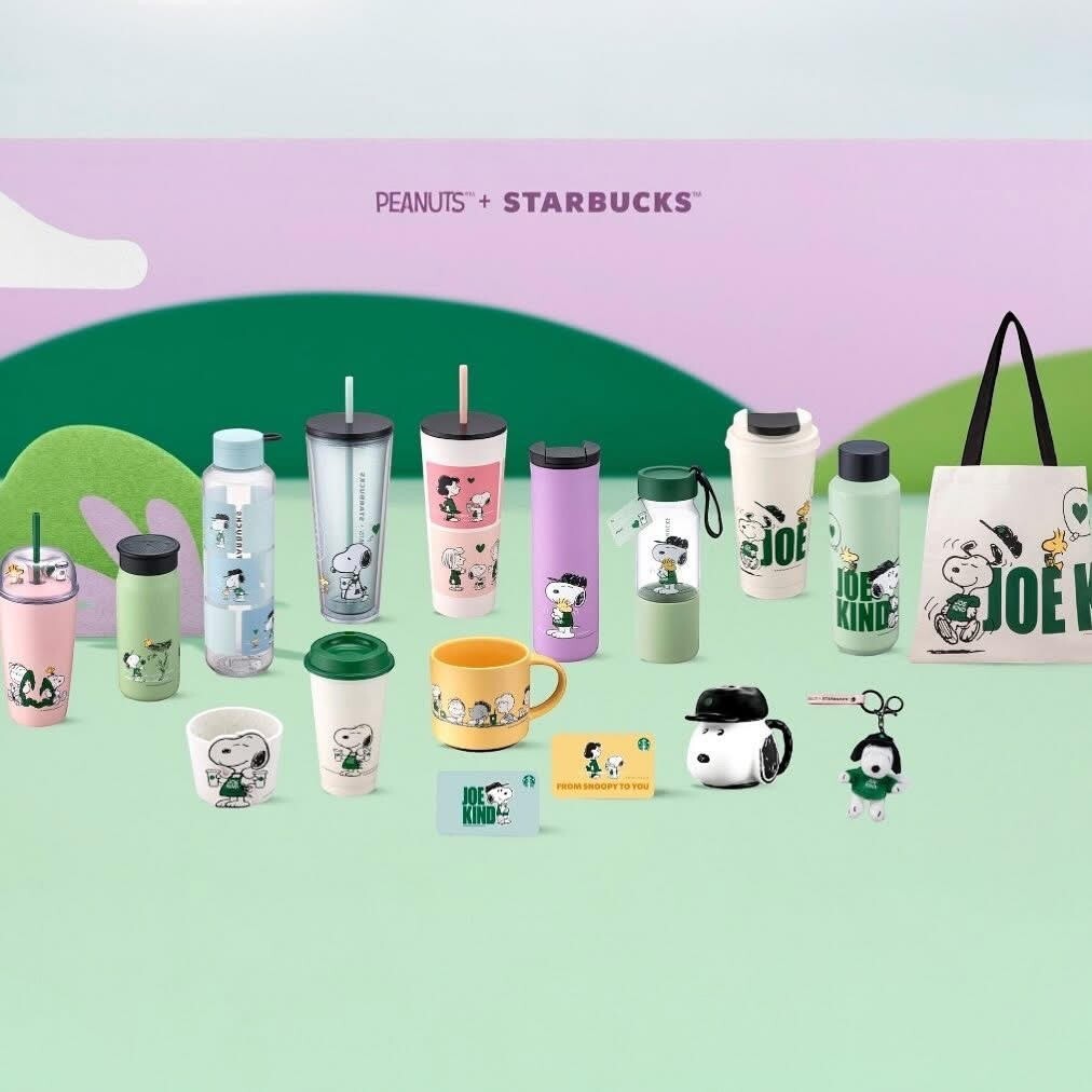 peanuts starbucks collection