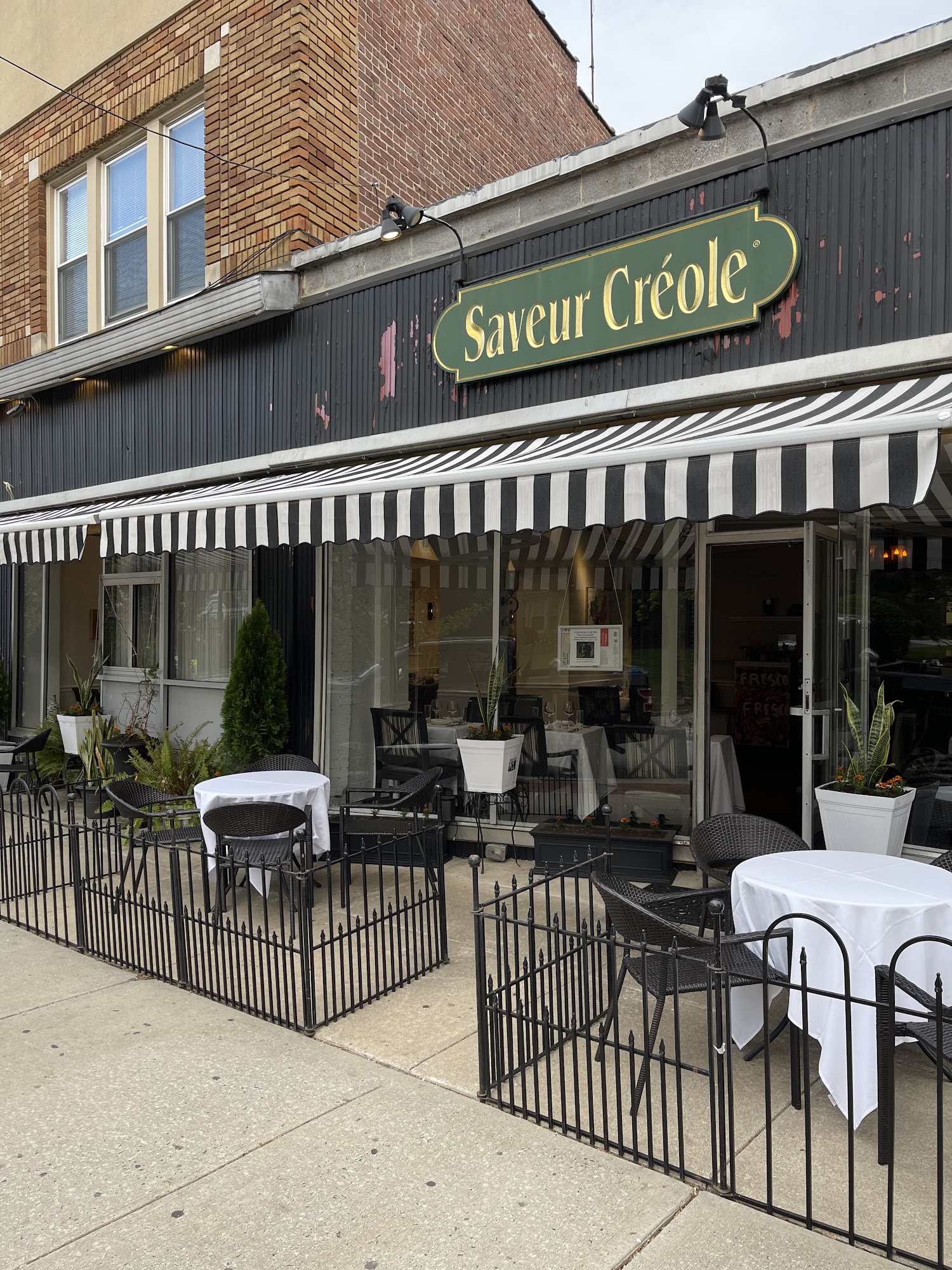 saveur creole restaurant