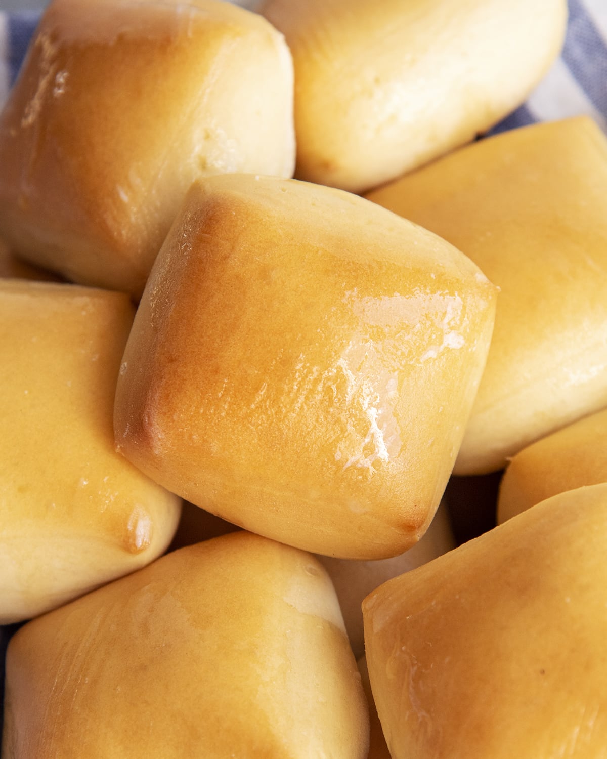 texas roadhouse yeast rolls recipe