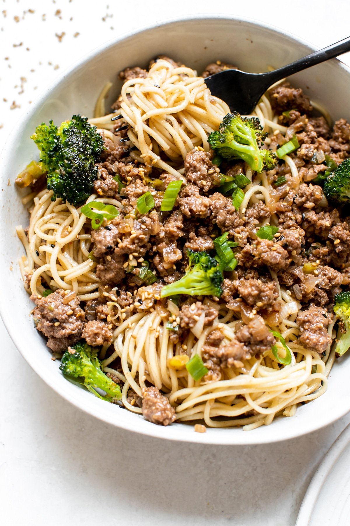 recipes with hamburger meat and noodles