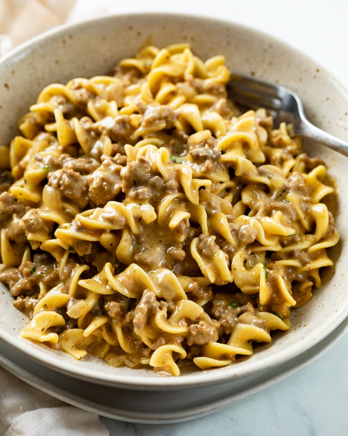 recipes with hamburger meat and noodles